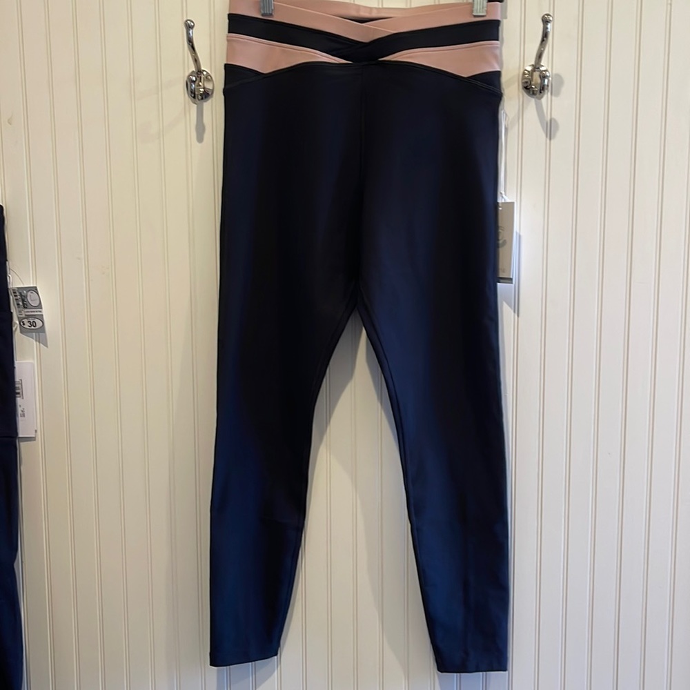 NWT‎ Johnny Was Calme Criss Cross Leggings!